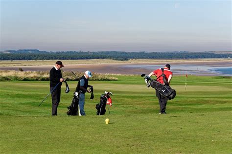 how long does it take to play 18 holes of golf? the role of practice and weather conditions